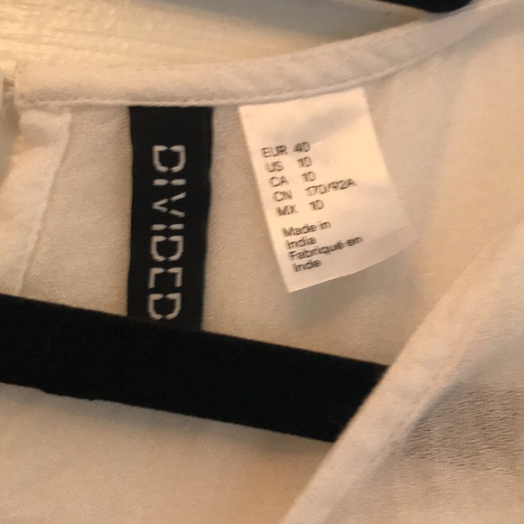 white blouse - Picture 2 of 3